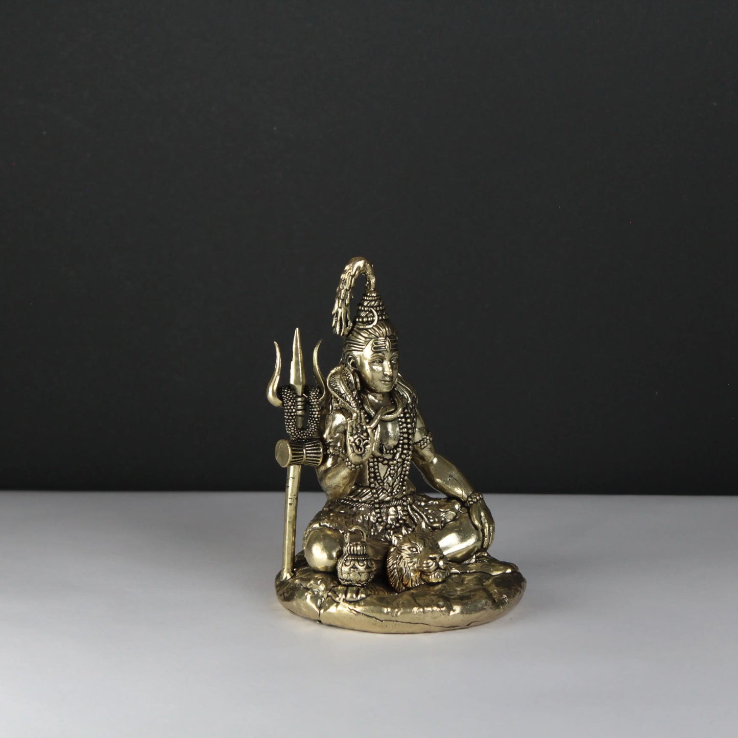 Brass shiv idol