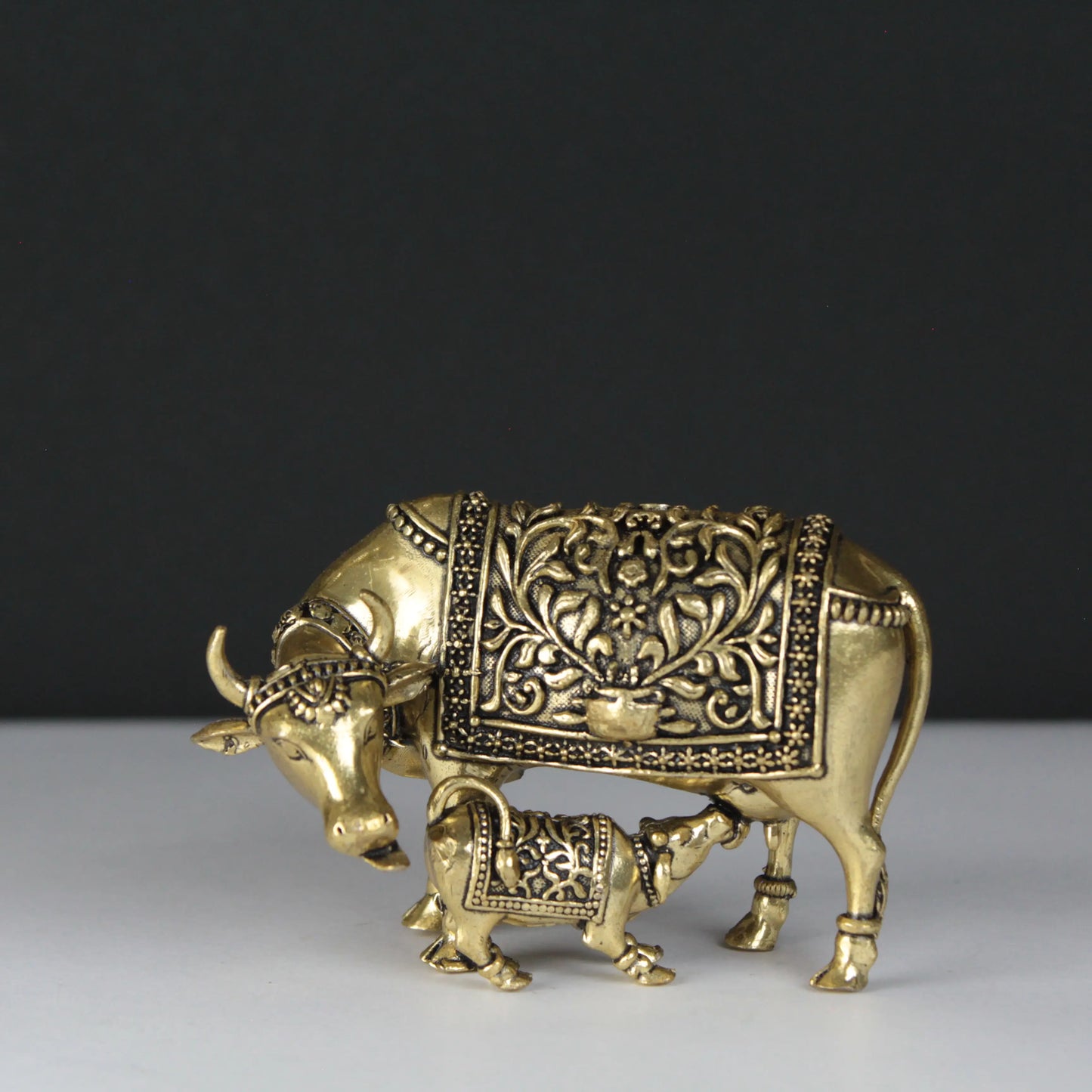 Kamdhenu Cow with Calf