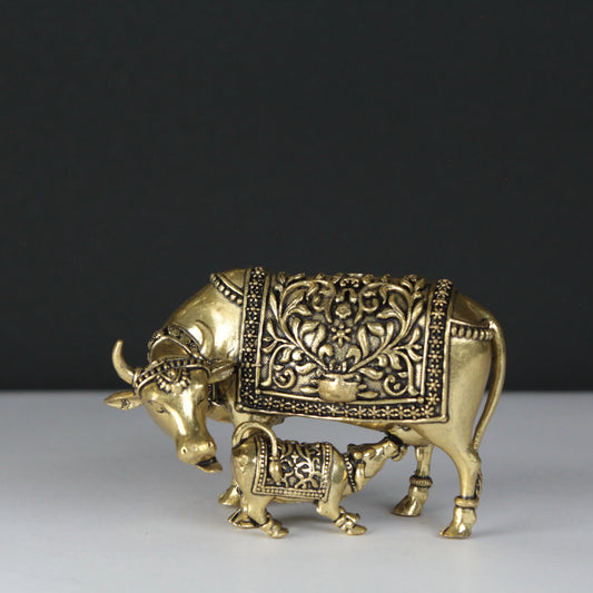 Kamdhenu Cow with Calf