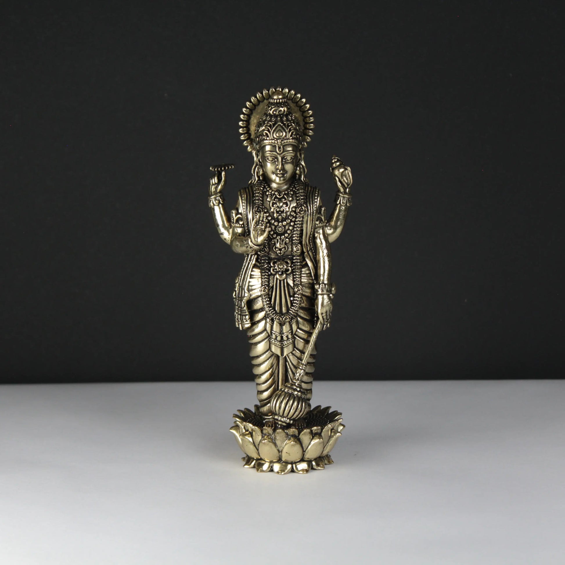 vishnu statue